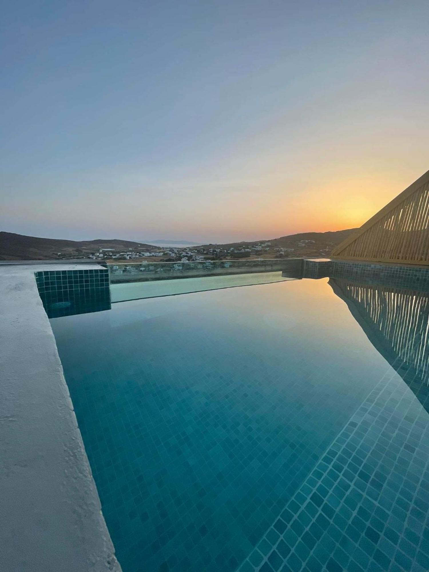Sunset junior suites Agios Ioannis  Extérieur photo